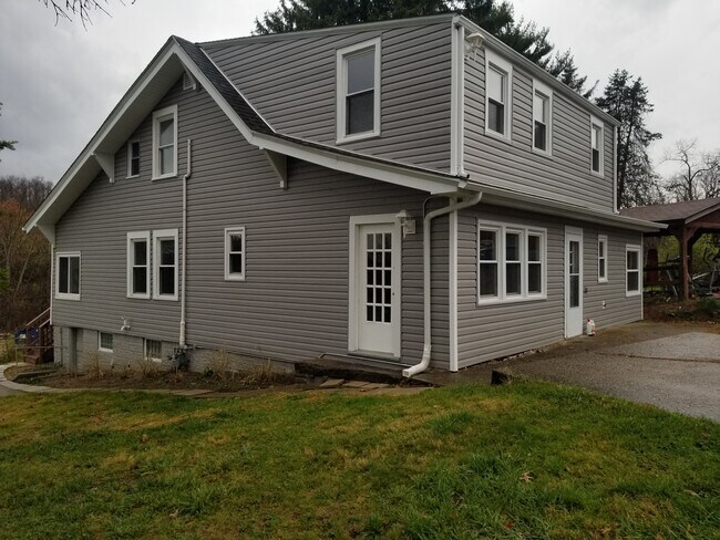 Newly Remodeled - 101 Lorish Rd