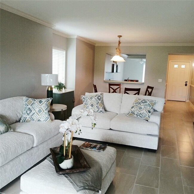 Building Photo - 6191 Timberlake Dr