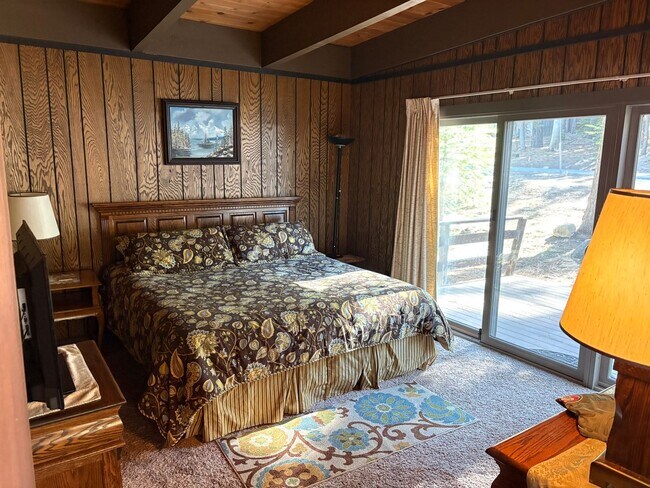 Foto del edificio - 2 Bedroom one level cabin