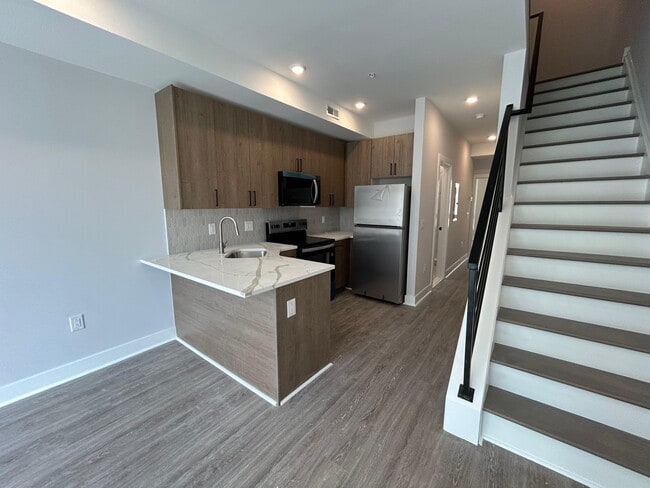 Photo - 2205 N Franklin St (Philadelphia, PA) Townhome