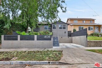 Building Photo - 408 Kendall Ave