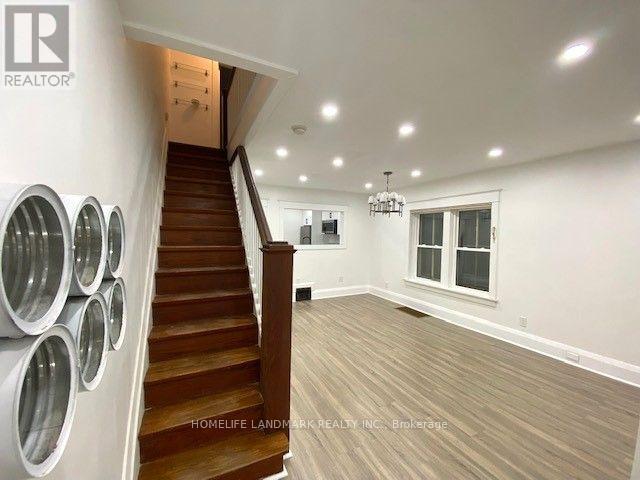 Building Photo - 16 Forman Ave