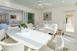 Building Photo - 3450 Gulf Shore Blvd N Building Photo - 3450 Gulf Shore Blvd N