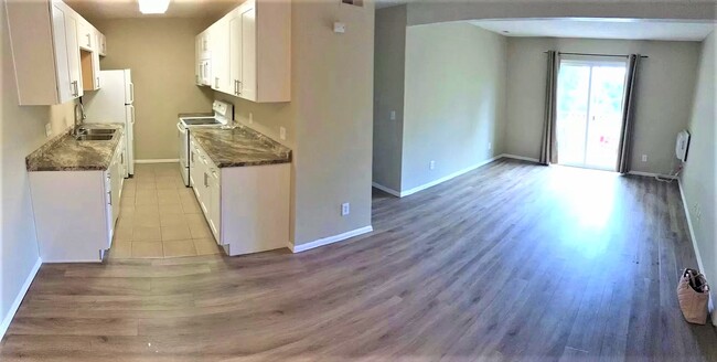 Foto del edificio - 16359 W 10th Ave