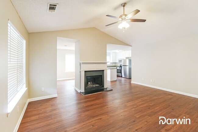 Building Photo - 3840 Buffington Pl