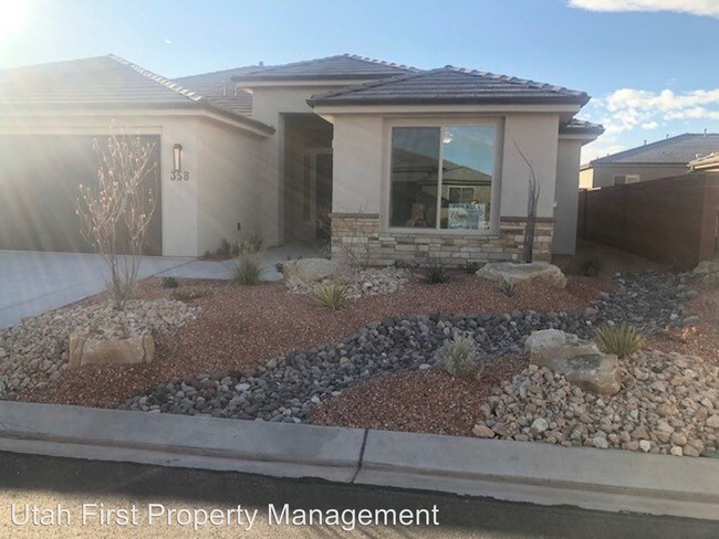 Foto del edificio - 4 br, 3 bath House - 358 S Buckthorn Lane