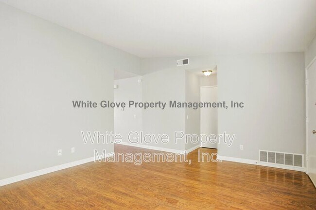 Building Photo - 3772 Scottsdale Dr