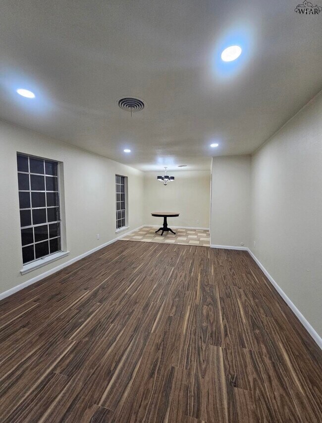 Foto del edificio - 4304 York St