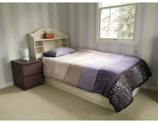 Foto del edificio - 1 Hodgdon Pl