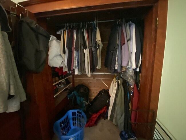 Foto del edificio - Aug 2025 - 4 Bedroom 2 Bathroom Wash Park ...