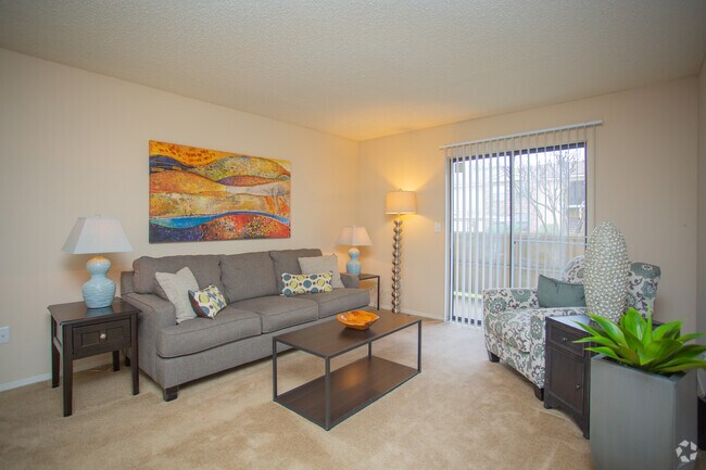 Modelo A2 1BDx1BA 700SF - MacArthur Park