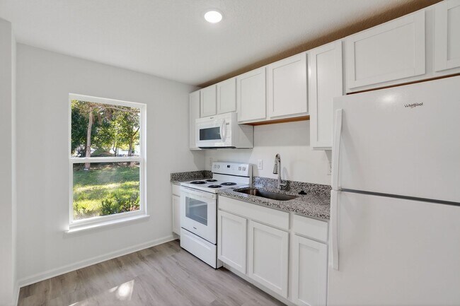 Foto del edificio - 1115 Ave F