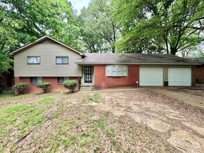 Building Photo - 1898 Goodhaven Dr