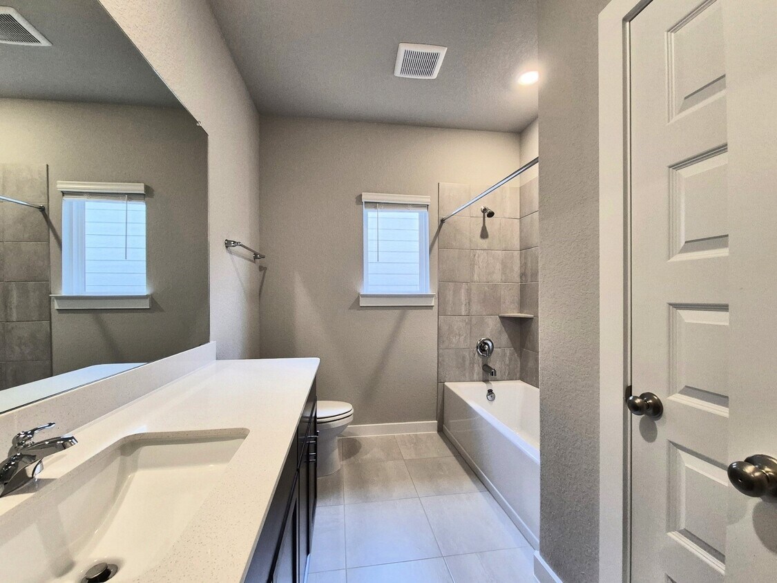 Building Photo - 17107 White Acer Wy