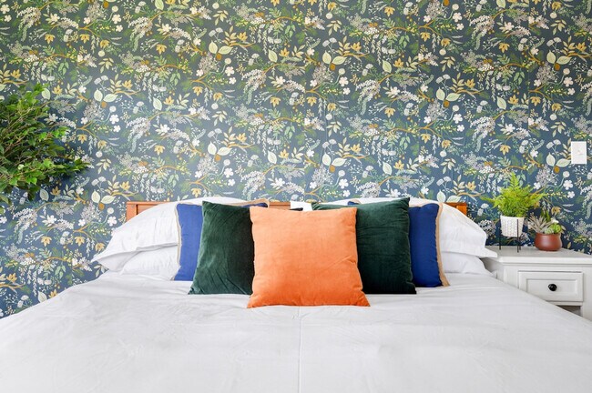 Foto del edificio - 30 W Burlington Ave