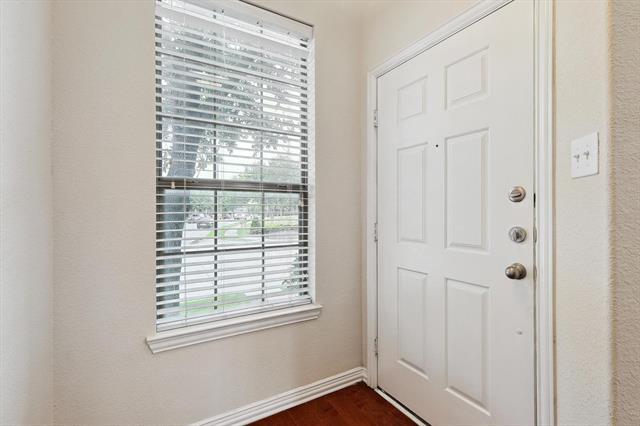 Building Photo - 8744 Iron Horse Dr