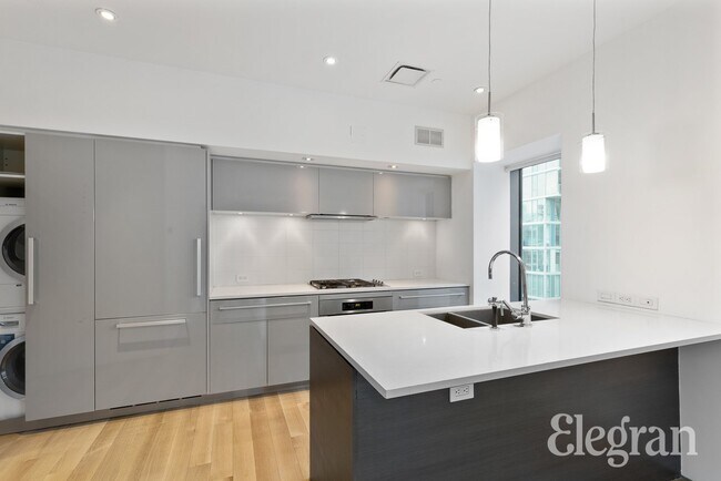 Foto del edificio - 123 3rd Ave