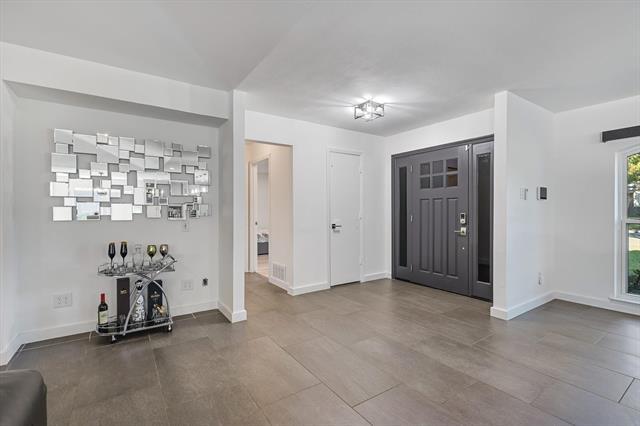 Foto del edificio - 6802 Duffield Dr