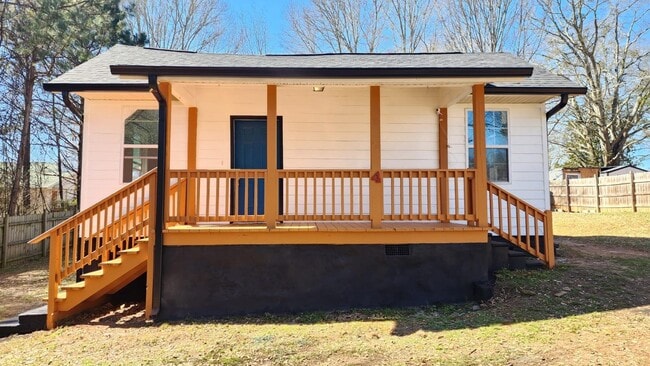 Building Photo - 4 Arnco Second St