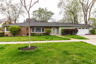 Building Photo - 901 Hunter Rd