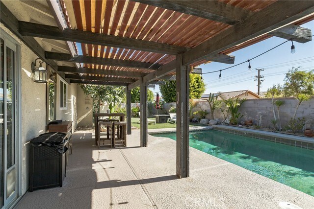 Foto del edificio - 27350 Melanita Dr