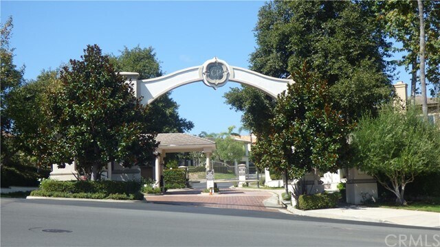 Building Photo - 51 Coronado Pointe