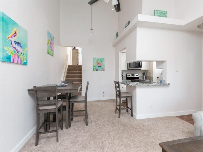 Foto del edificio - 3506 Cove View Blvd