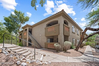 Building Photo - 5751 N Kolb Rd