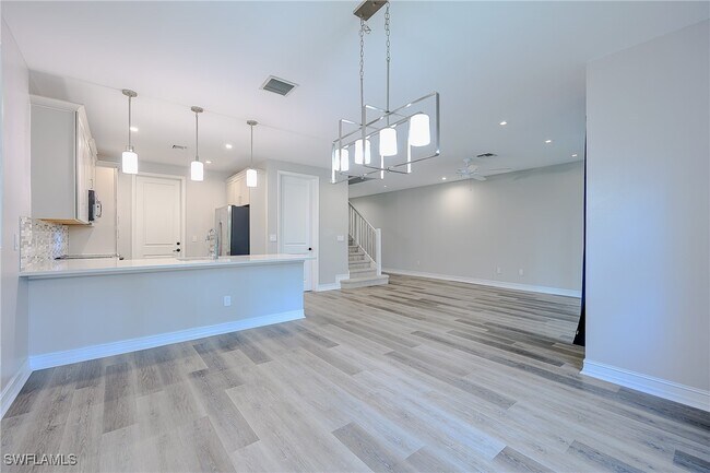 Building Photo - 7320 Rockefeller Dr
