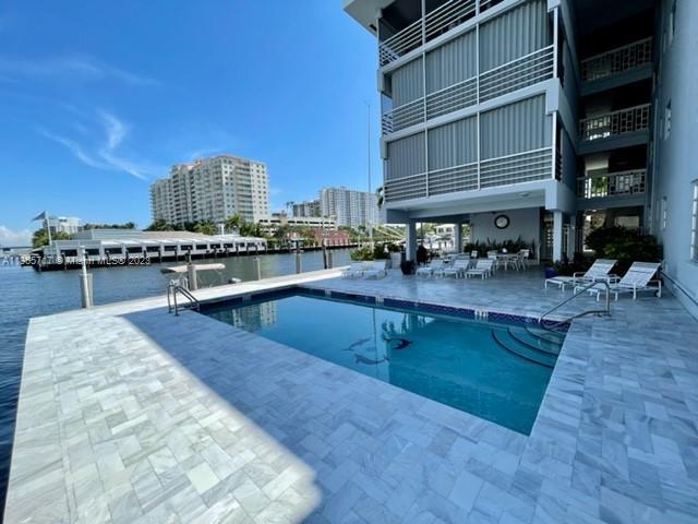 Foto del edificio - 3100 NE 29th St