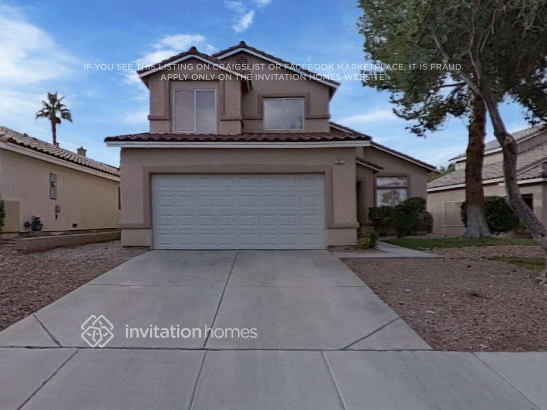 Foto principal - 327 Greenleaf Glen St