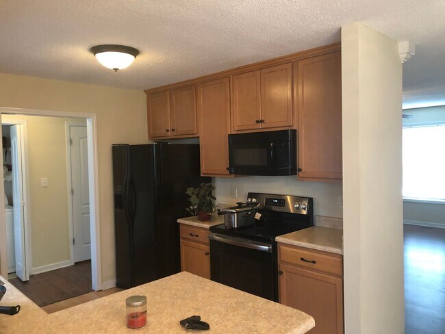 Foto del edificio - 4410 Harborgate Rd