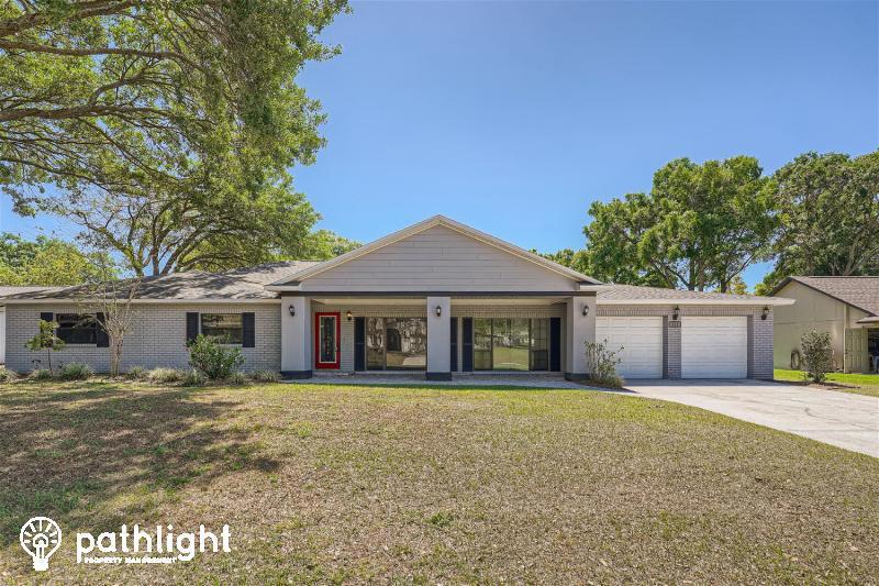 Primary Photo - 321 Hollow Tree Drive, Seffner, FL, 33584