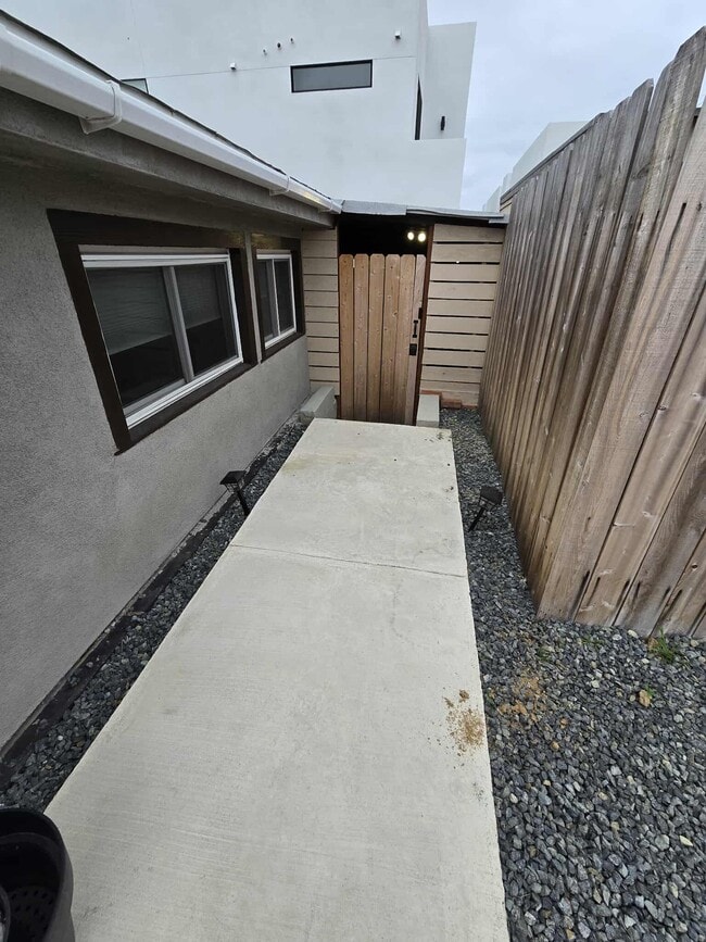 Building Photo - 4080 Sequoia St