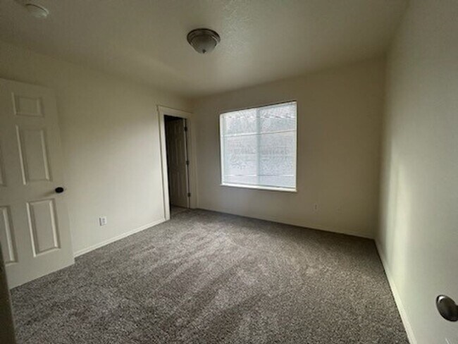 Foto del edificio - 3 Bedroom home