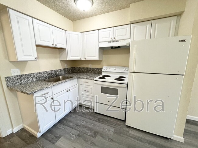 Foto del edificio - 1183 Kelso St
