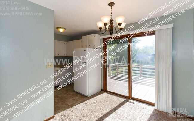 Foto del edificio - 3218 Hoover Ave