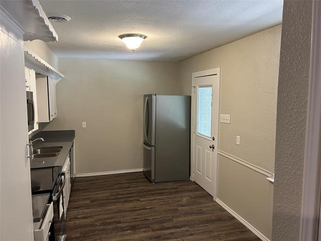 Building Photo - 8623 Triton Ln