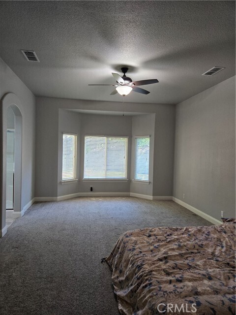Building Photo - 6130 Gardenia Ct