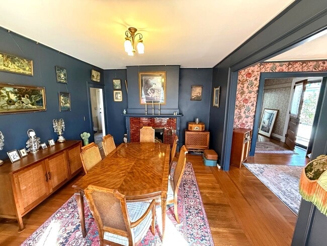 Photo - Tranquility on Oxford House