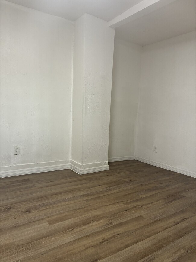 Foto del edificio - 3311 N Pearl St