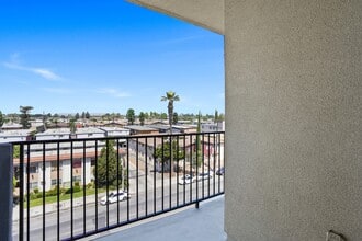 Building Photo - 8802 Van Nuys Blvd