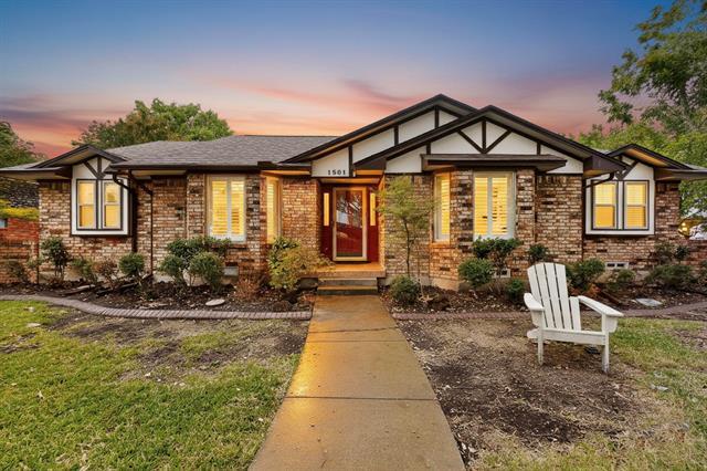 Foto principal - 1301 Warwick St