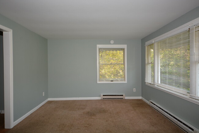 Building Photo - 2584 OH-132