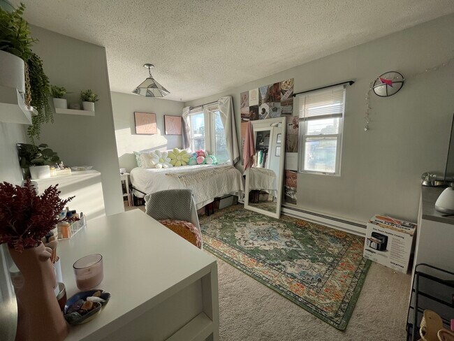 Bedroom 1 - 3730 1st Ave S