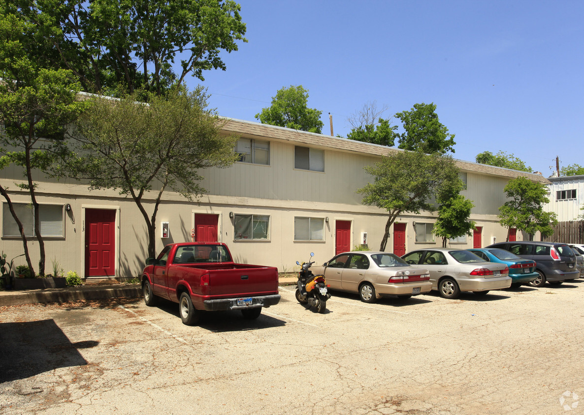 Atrium Apartments Arlington Tx