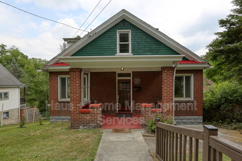 Foto principal - 331 Cline St