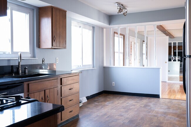 Foto del edificio - 10737 Silverbrook Dr