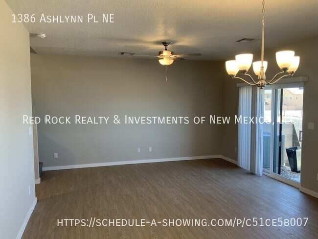 Foto del edificio - 1386 Ashlynn Pl