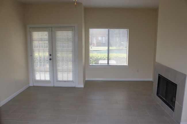 Building Photo - 2023 Gentryside Dr